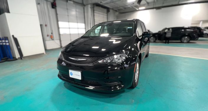 Thumbnail: 2024 Chrysler Voyager - 1