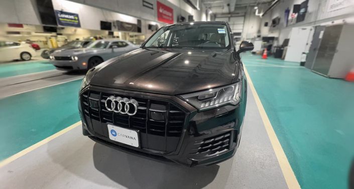 Thumbnail: 2023 Audi Q7 - 1