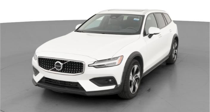 Thumbnail: 2025 Volvo V60 - 1