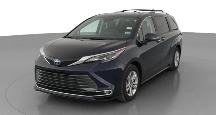 Thumbnail: 2024 Toyota Sienna - 1