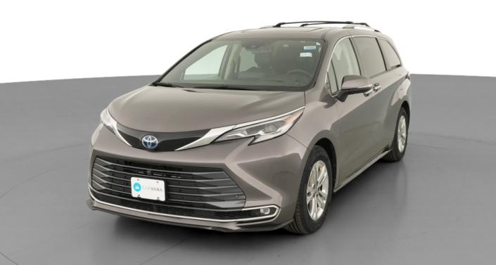 Thumbnail: 2022 Toyota Sienna - 1