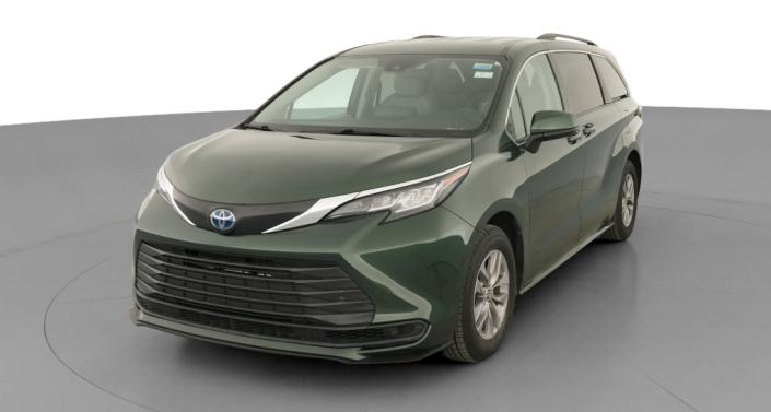 Thumbnail: 2022 Toyota Sienna - 1