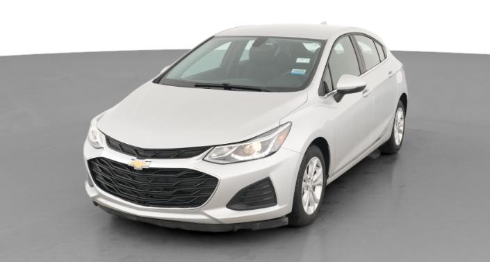 Thumbnail: 2019 Chevrolet Cruze - 1