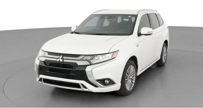Thumbnail: 2020 Mitsubishi Outlander - 1