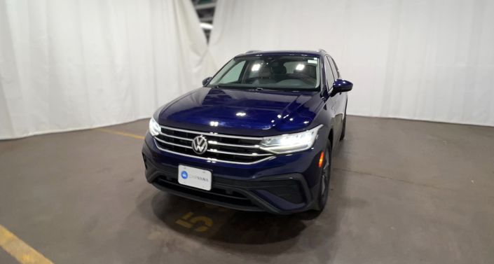 Thumbnail: 2022 Volkswagen Tiguan - 1