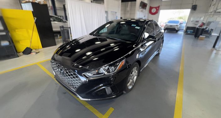 Thumbnail: 2019 Hyundai Sonata - 1