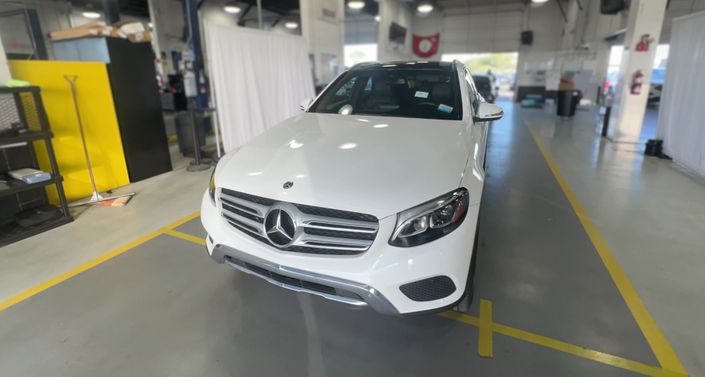 Thumbnail: 2019 Mercedes-Benz GLC - 1