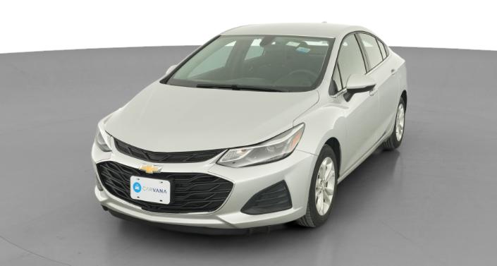 Thumbnail: 2019 Chevrolet Cruze - 1