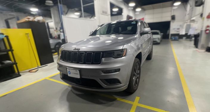 Thumbnail: 2018 Jeep Grand Cherokee - 1