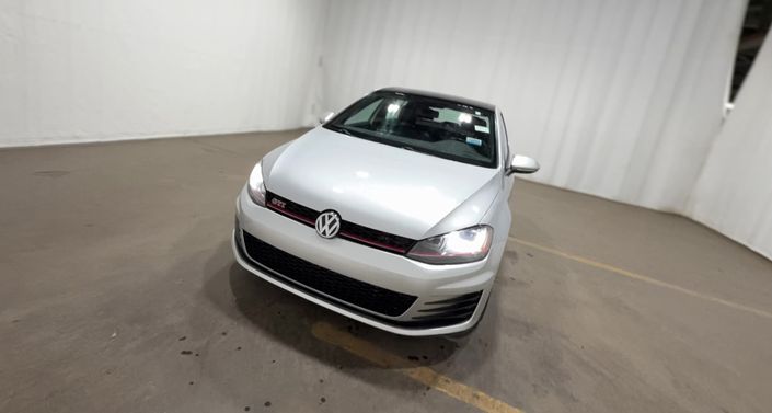 Thumbnail: 2017 Volkswagen Golf - 1