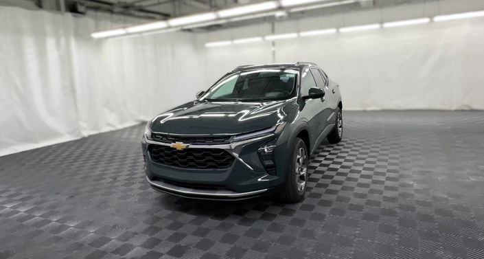 Thumbnail: 2025 Chevrolet Trax - 1