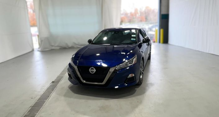 Thumbnail: 2022 Nissan Altima - 1