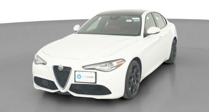 Thumbnail: 2020 Alfa Romeo Giulia - 1