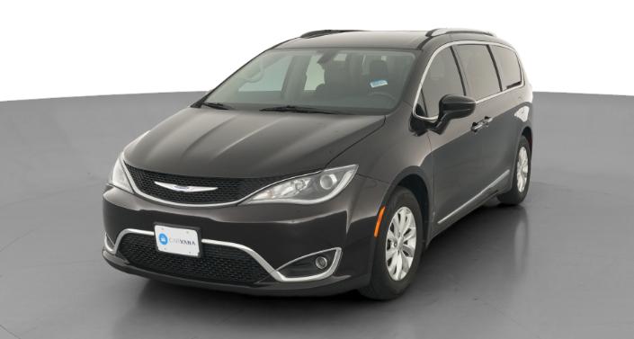 Thumbnail: 2018 Chrysler Pacifica - 1