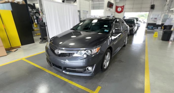 Thumbnail: 2013 Toyota Camry - 1