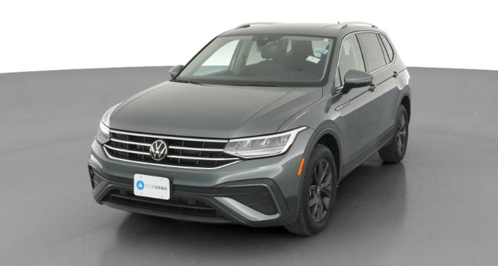 Thumbnail: 2022 Volkswagen Tiguan - 1