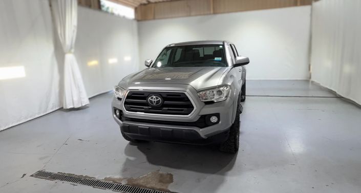 Thumbnail: 2019 Toyota Tacoma - 1