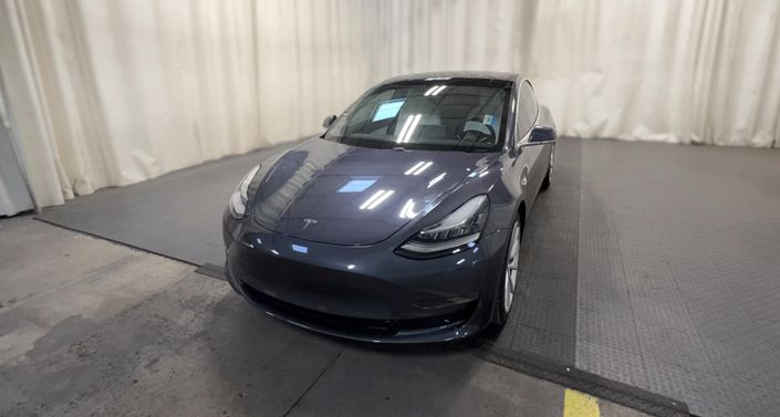 Thumbnail: 2020 Tesla Model 3 - 1