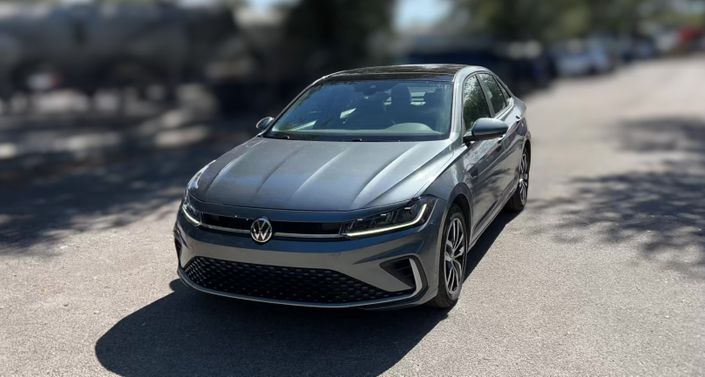 Thumbnail: 2025 Volkswagen Jetta - 1