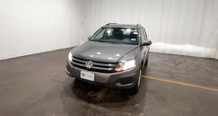 Thumbnail: 2017 Volkswagen Tiguan - 1