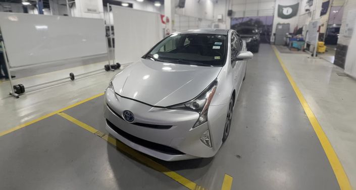 Thumbnail: 2016 Toyota Prius - 1