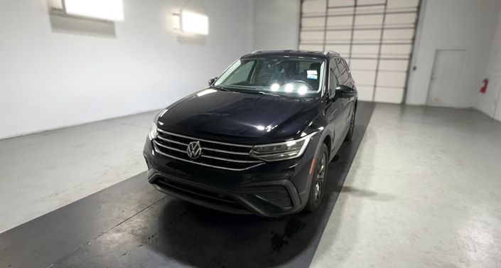 Thumbnail: 2024 Volkswagen Tiguan - 1