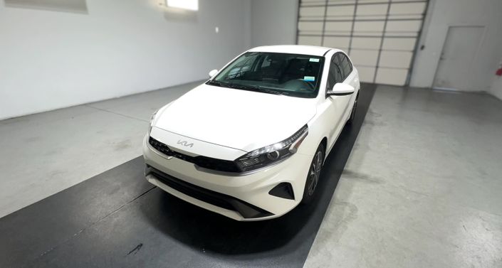 Thumbnail: 2024 Kia Forte - 1