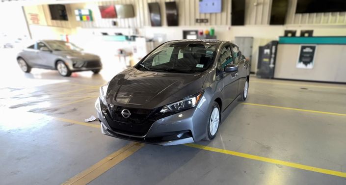 Thumbnail: 2025 Nissan Leaf - 1