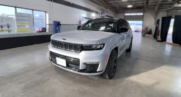 Thumbnail: 2023 Jeep Grand Cherokee L - 1