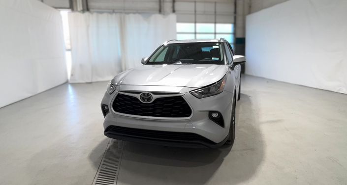 Thumbnail: 2020 Toyota Highlander - 1