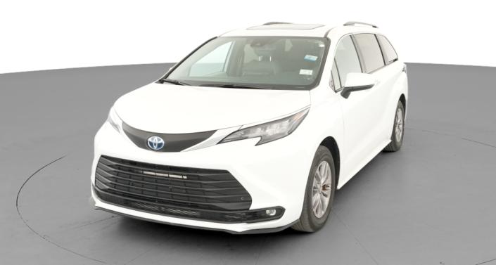 Thumbnail: 2025 Toyota Sienna - 1