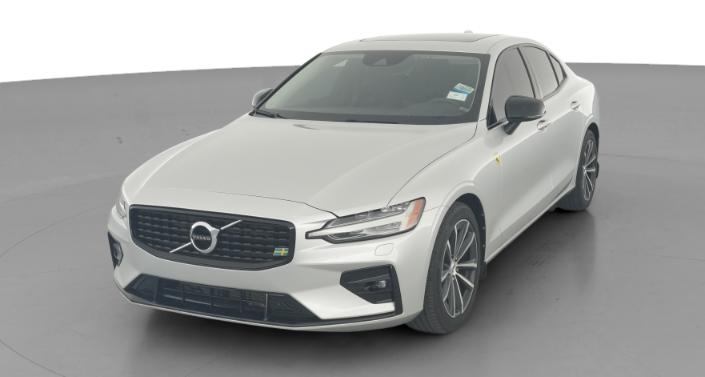 Thumbnail: 2022 Volvo S60 - 1