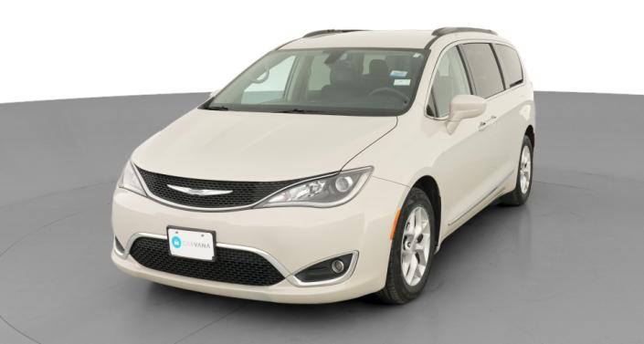 Thumbnail: 2017 Chrysler Pacifica - 1