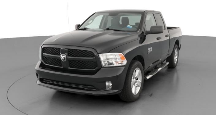 Thumbnail: 2019 RAM 1500 Classic - 1