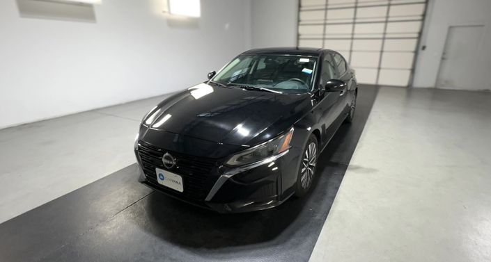 Thumbnail: 2024 Nissan Altima - 1