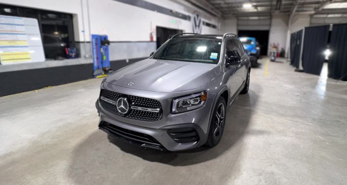 Thumbnail: 2022 Mercedes-Benz GLB - 1