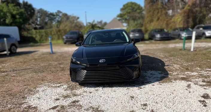 Thumbnail: 2025 Toyota Camry - 1