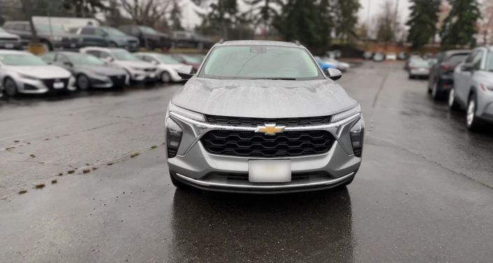 Thumbnail: 2025 Chevrolet Trax - 1