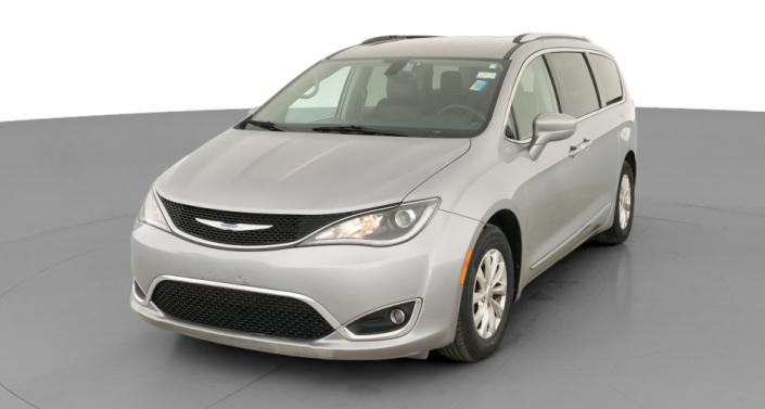 Thumbnail: 2018 Chrysler Pacifica - 1