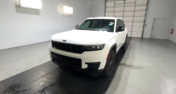 Thumbnail: 2024 Jeep Grand Cherokee L - 1