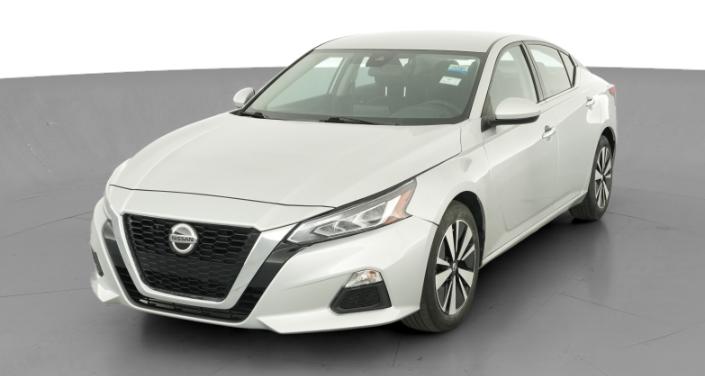 Thumbnail: 2022 Nissan Altima - 1