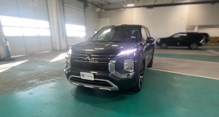 Thumbnail: 2024 Mitsubishi Outlander - 1