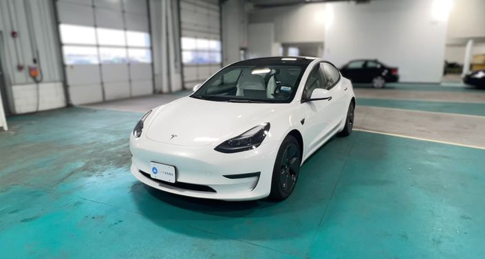 Thumbnail: 2023 Tesla Model 3 - 1