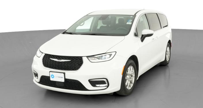 Thumbnail: 2023 Chrysler Pacifica - 1