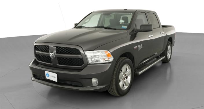 Thumbnail: 2019 RAM 1500 Classic - 1