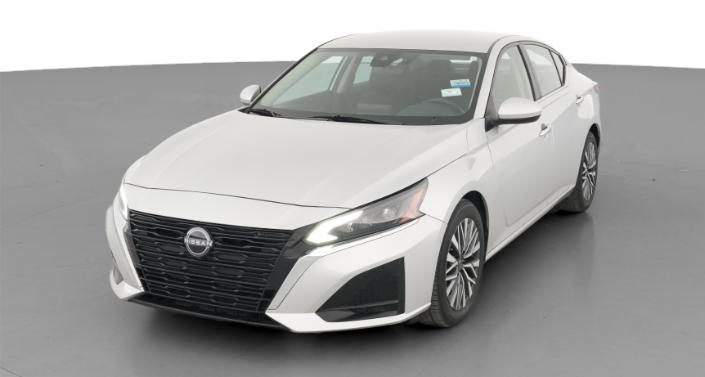 Thumbnail: 2023 Nissan Altima - 1