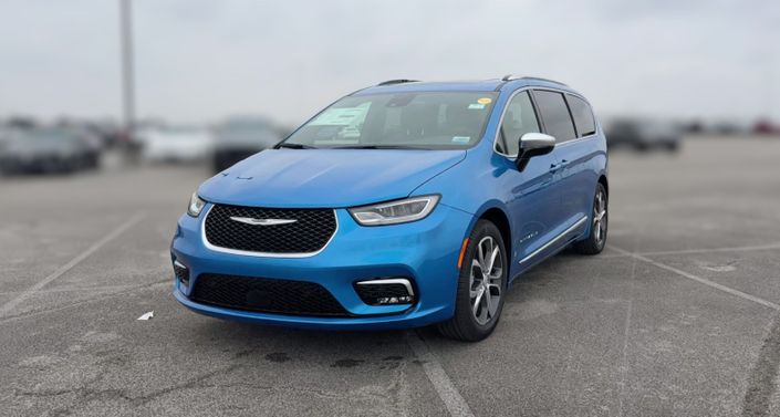 Thumbnail: 2026 Chrysler Pacifica - 1