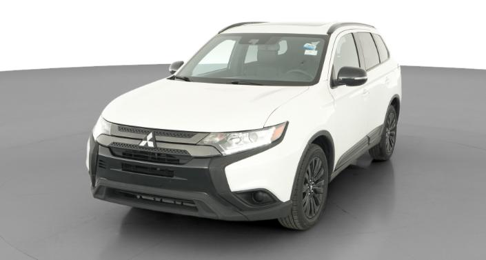 Thumbnail: 2020 Mitsubishi Outlander - 1