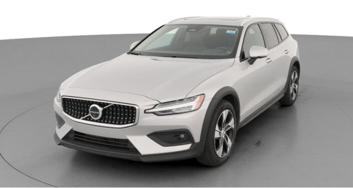 2025 Volvo V60 B5 Plus -
                  Haines City, FL