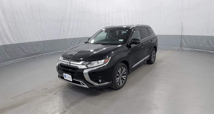 Thumbnail: 2020 Mitsubishi Outlander - 1